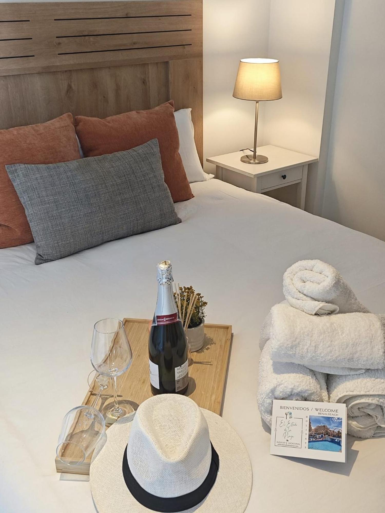 Casa Oasis Benalbeach เบนัลมาเดนา ภายนอก รูปภาพ