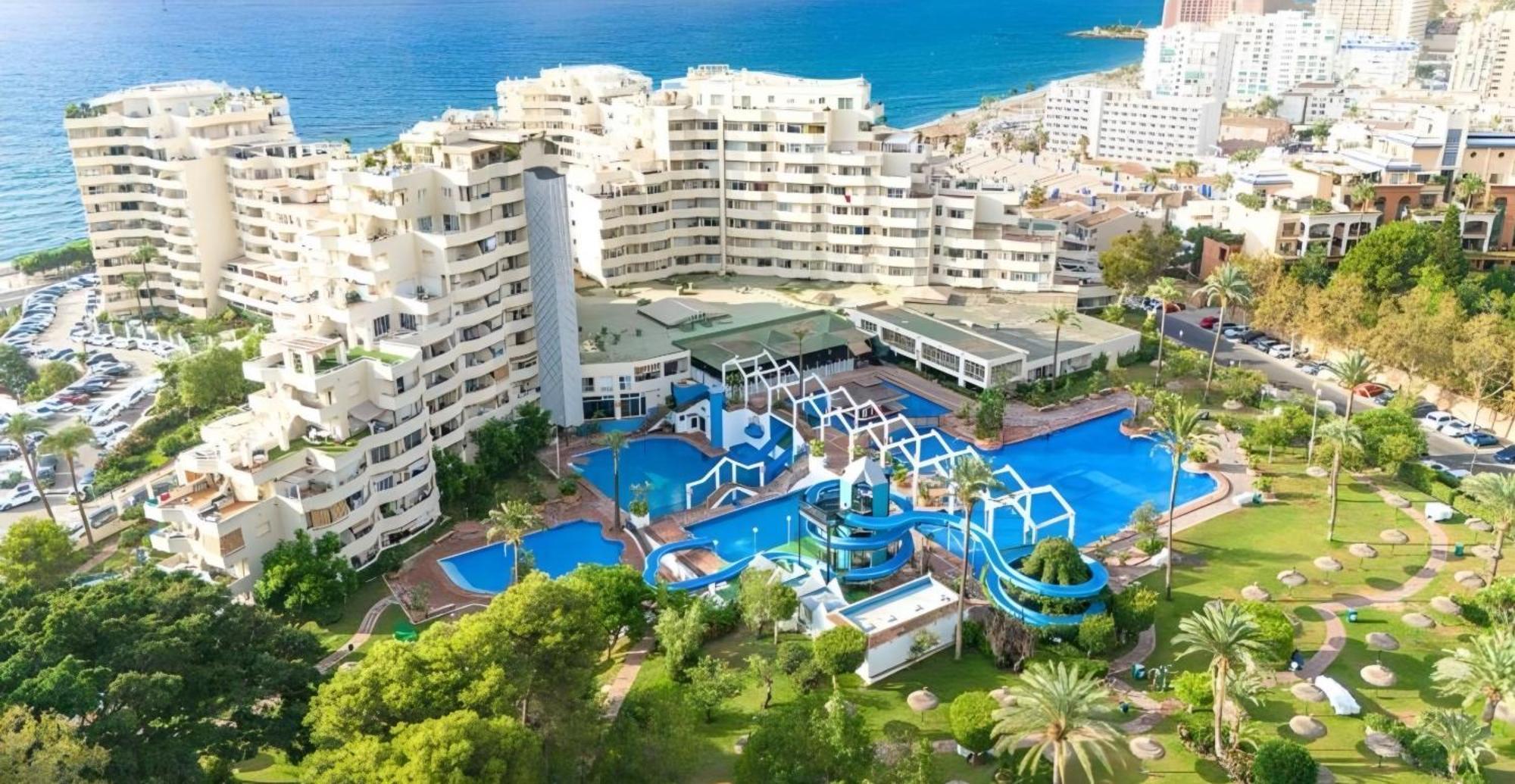 Casa Oasis Benalbeach เบนัลมาเดนา ภายนอก รูปภาพ